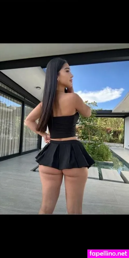 Camiihenaoo OnlyFans Thumbnail #ZaKvntQf67