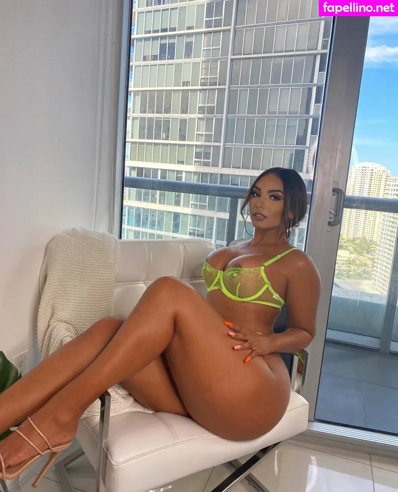 caamibernaal Nude Leaked OnlyFans Photo #sdTLVRTUcS