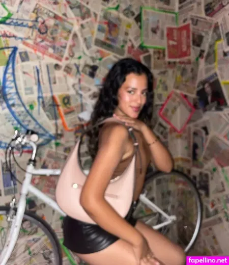 Camila Erika Montengro Rubina OnlyFans Thumbnail #4yJfwzCf1m