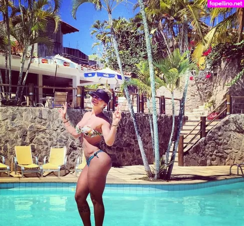 Camila Gomes OnlyFans Thumbnail #6fZvPOtGkD