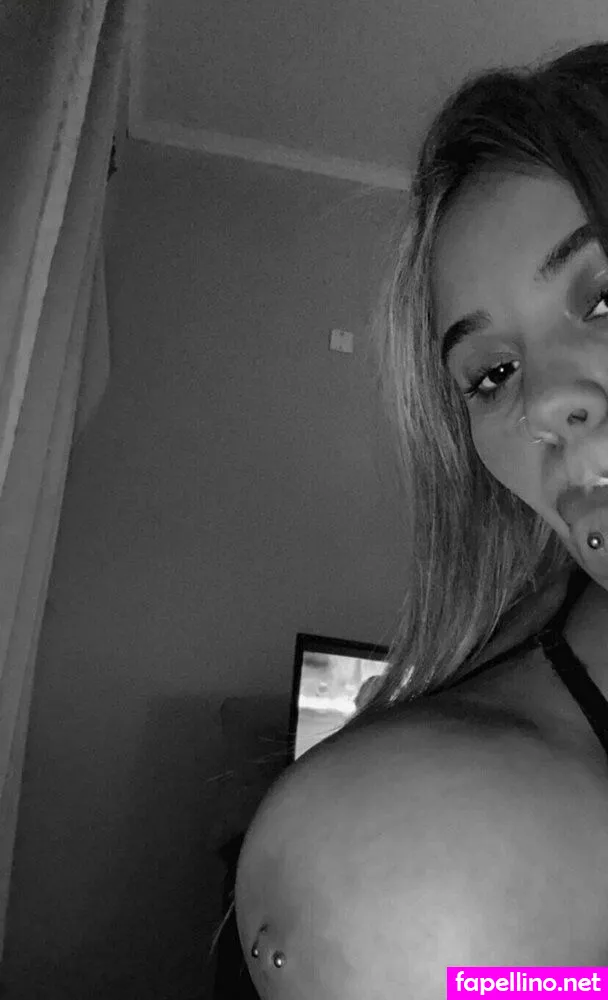 caamilagrisel, milaxxxx, milaxxxx  Nude Leaked OnlyFans Photo #CvFIaSJOLZ