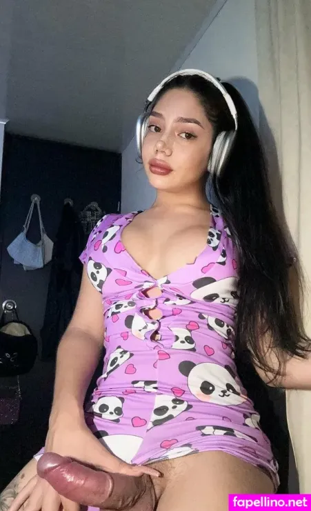 Camila Holguiin Main Profile Photo