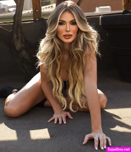 Camila Mesquita OnlyFans Thumbnail #Cb0LgBNSRJ