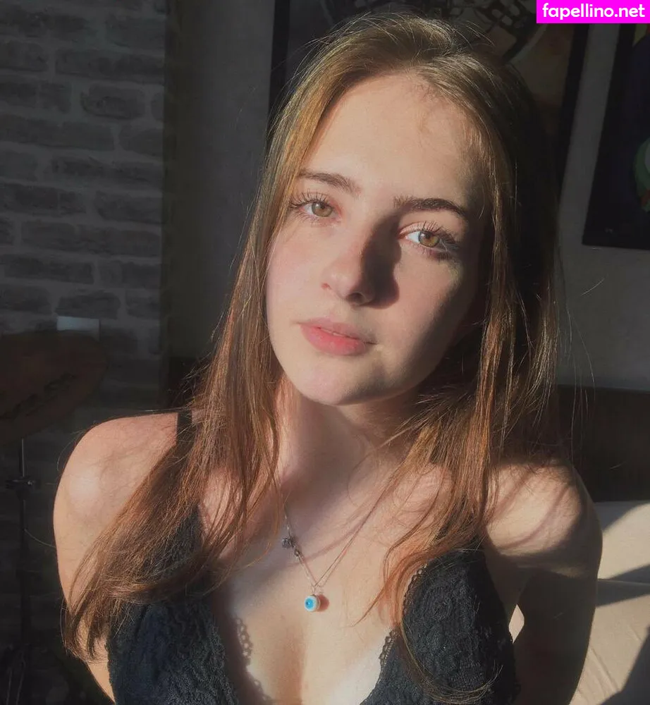 camilamoroz Nude Leaked OnlyFans Photo #KseRSbJr42