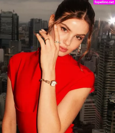 Camila Queiroz OnlyFans Thumbnail #5B0WqDri2z