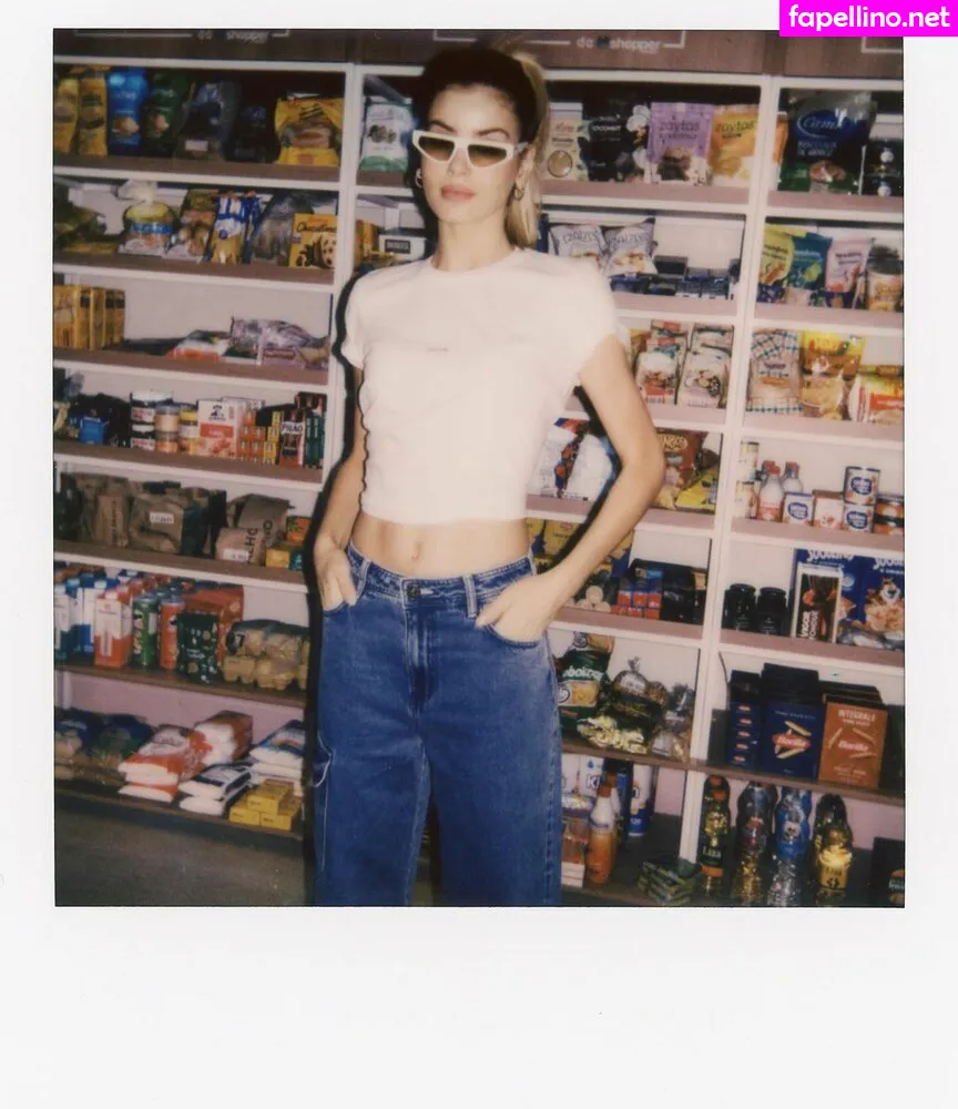 camilaqueiroz Nude Leaked OnlyFans Photo #B1ga8V4efZ