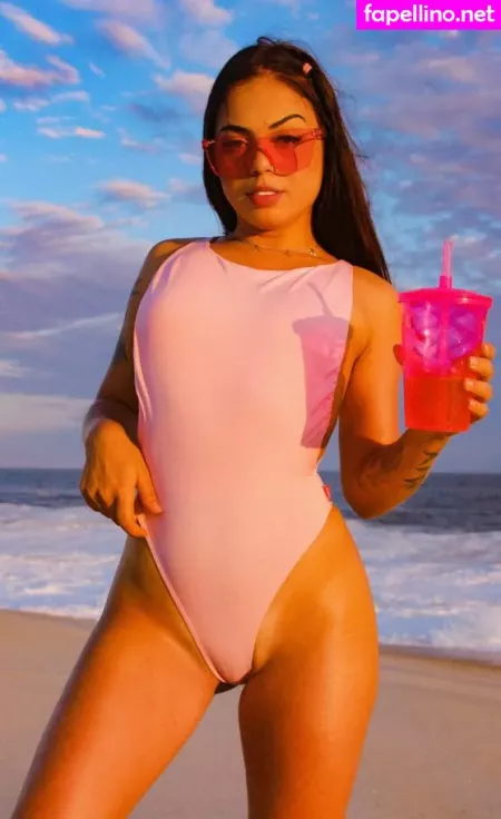 Camila Quintela OnlyFans Thumbnail #IItTwCoeHn