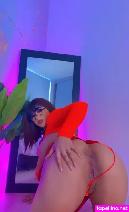 Camila White1 OnlyFans Thumbnail #cAVrPLZxkP