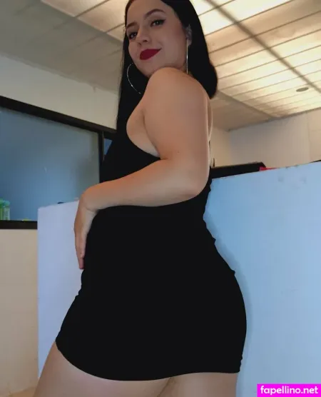 Camilacurvez OnlyFans Thumbnail #pM8BNEdkFA