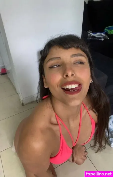 Camilallove OnlyFans Thumbnail #GgtgAEw32i