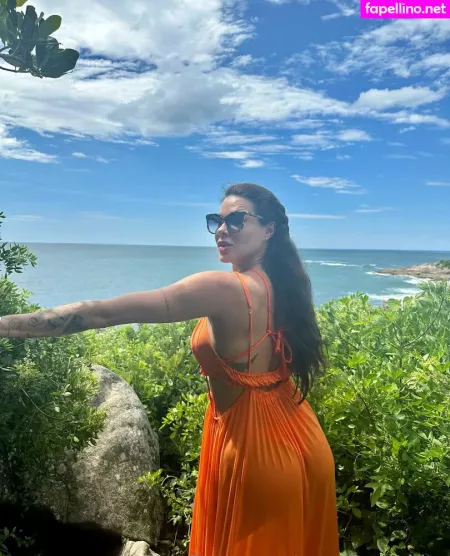 Camilaoliveira OnlyFans Thumbnail #YmwDmcvHCu