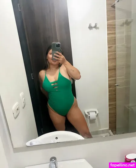 Camilavale OnlyFans Thumbnail #1w02a0G2qO