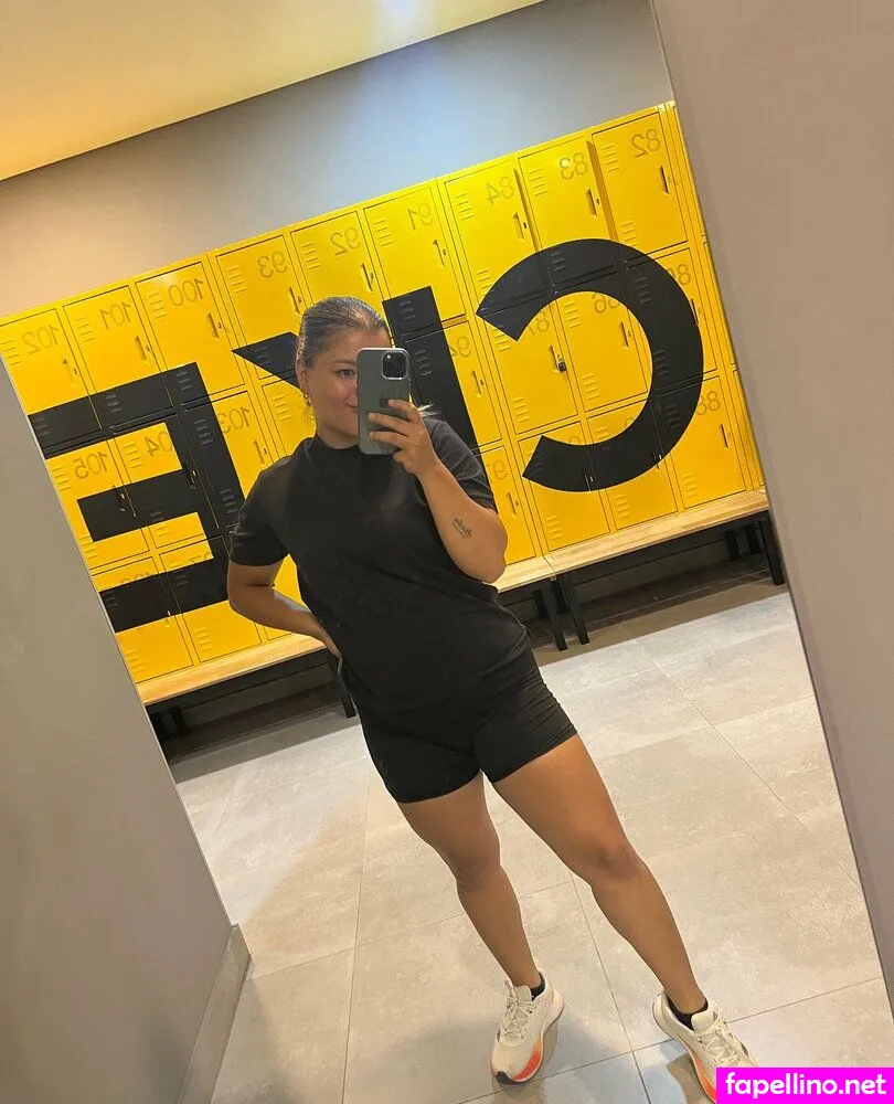 camilavale, camilavale_ Nude Leaked OnlyFans Photo #2yhNqeszHy