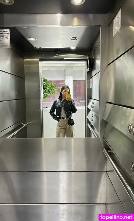 Camile2303 OnlyFans Thumbnail #viwMxRInoh