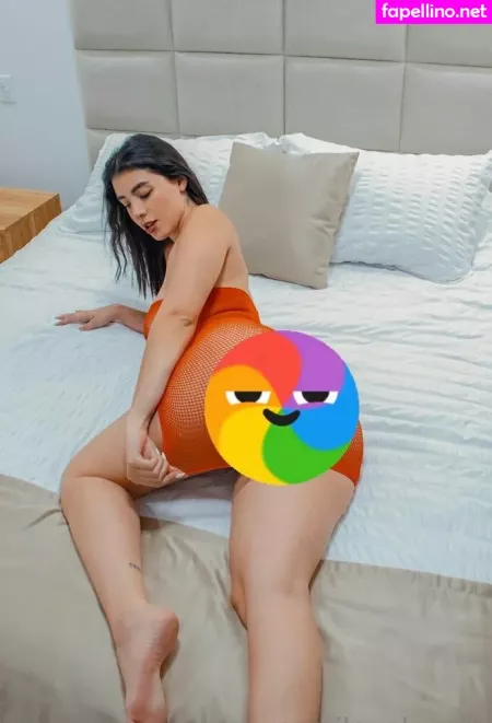 Camilevalencia OnlyFans Thumbnail #jgZY4pbMuj