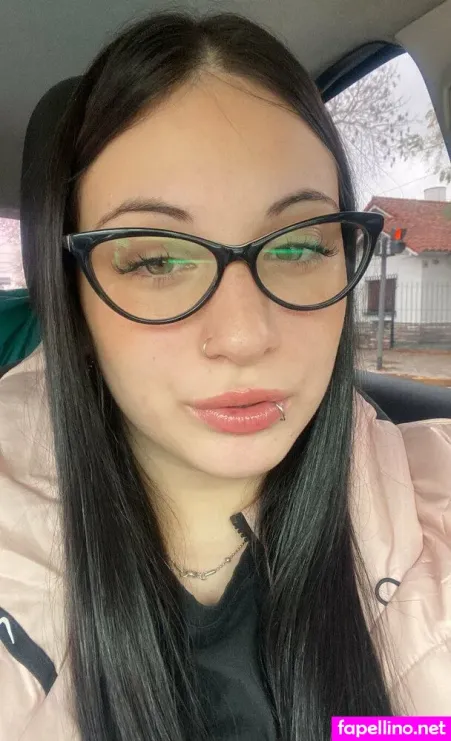 Camiliacamomile OnlyFans Thumbnail #dRE9NhZ6tm