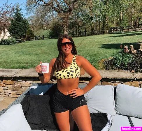 Camilla Ainsworth 5 OnlyFans Thumbnail #n7iVfVGWVg