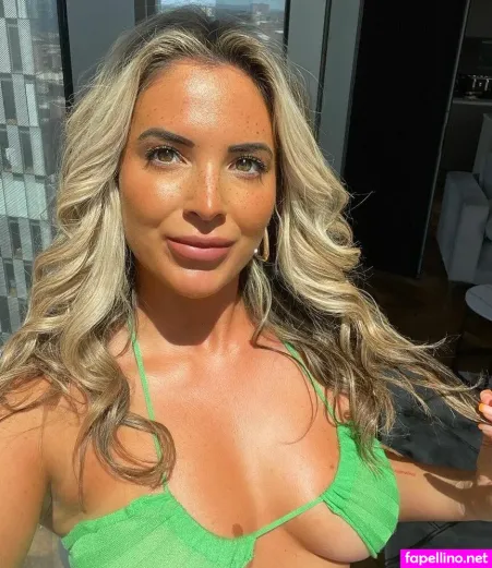 Camilla Ainsworth 5 OnlyFans Thumbnail #xzlU7rY1yl