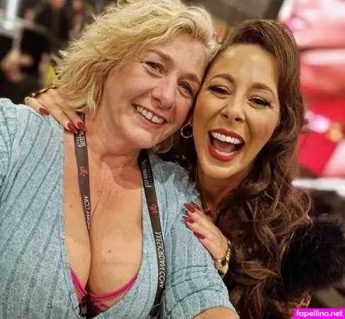 Camilla C OnlyFans Thumbnail #V2IY2q6bIA