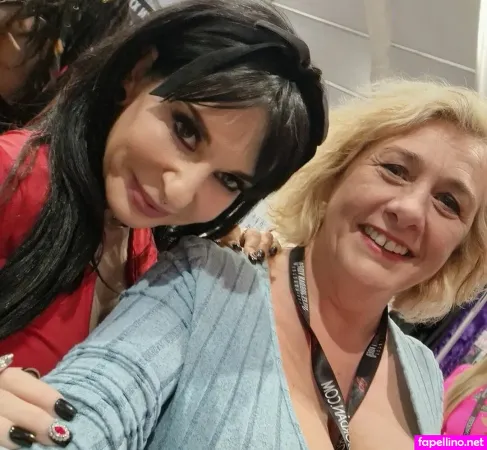 Camilla C OnlyFans Thumbnail #mvUWyn9KmV