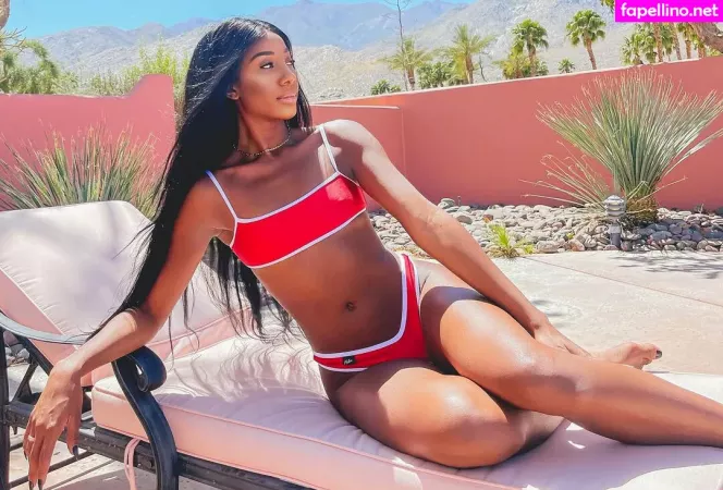 Camilla De Lucas OnlyFans Thumbnail #38wzGXyFH5