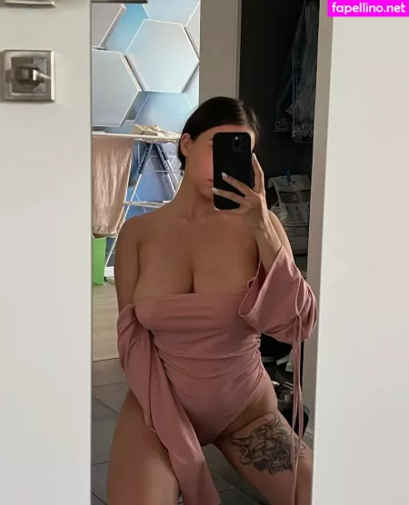 Camilla OnlyFans Thumbnail #Yf7N7c7wHs