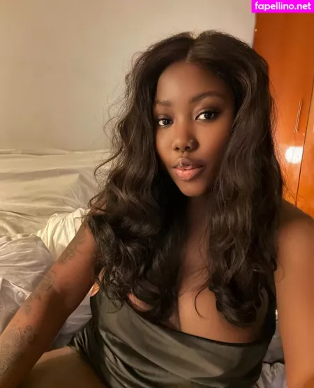 Camillabangs OnlyFans Thumbnail #x8iKCjnotv