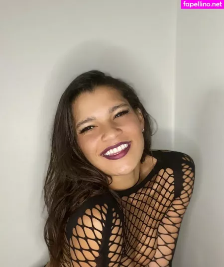 Camillaskye OnlyFans Thumbnail #s15iod2jbk