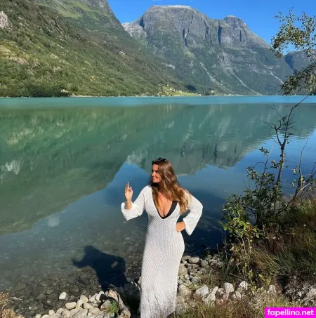 Camille Aubery OnlyFans Thumbnail #QS17j2pXIU