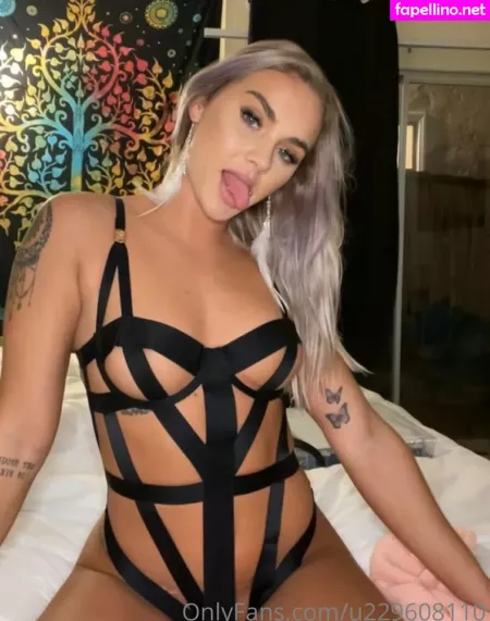 Camille Cammy OnlyFans Thumbnail #Wp4OM05C00