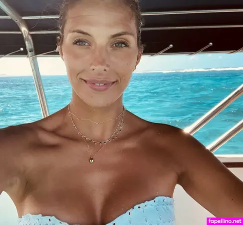 Camille Cerf OnlyFans Thumbnail #1dYngQ2245