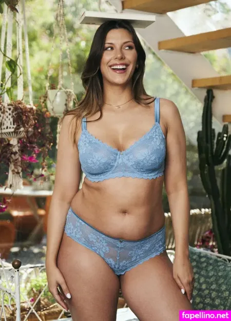 Camille Cerf OnlyFans Thumbnail #TW8PU1OovC