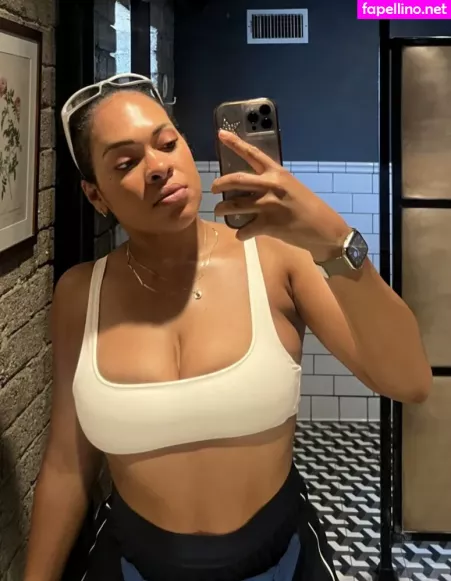 Camille Corbett OnlyFans Thumbnail #XI8Cq23HTk