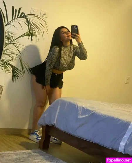 Camille Fernandez OnlyFans Thumbnail #20p6ns8bQG