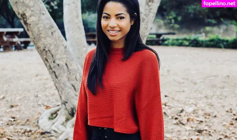 Camille Hyde OnlyFans Thumbnail #QYlWyAR2QY