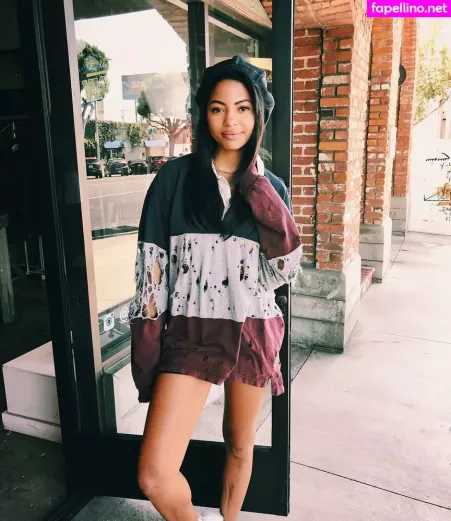 Camille Hyde OnlyFans Thumbnail #ZIHXDudk5c