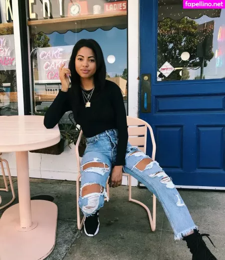 Camille Hyde OnlyFans Thumbnail #sQkF2GYAUp