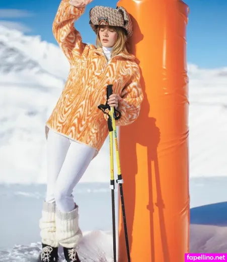 Camille Jansen OnlyFans Thumbnail #4uGdVwmgaC