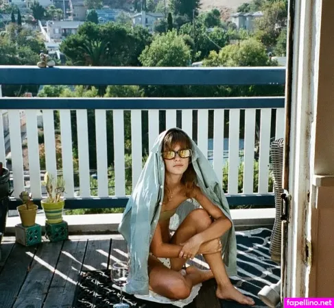 Camille Jansen OnlyFans Thumbnail #5eZEf1C5f9