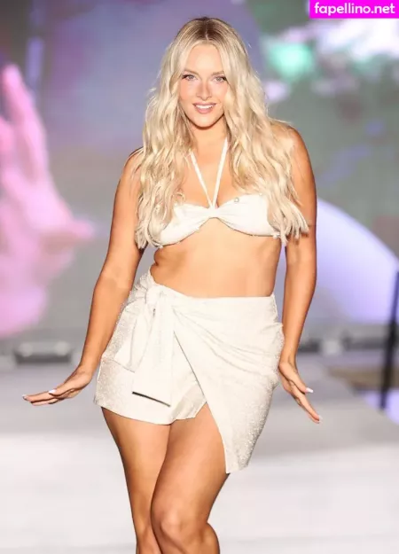 Camille Kostek OnlyFans Thumbnail #deu8MicQsw