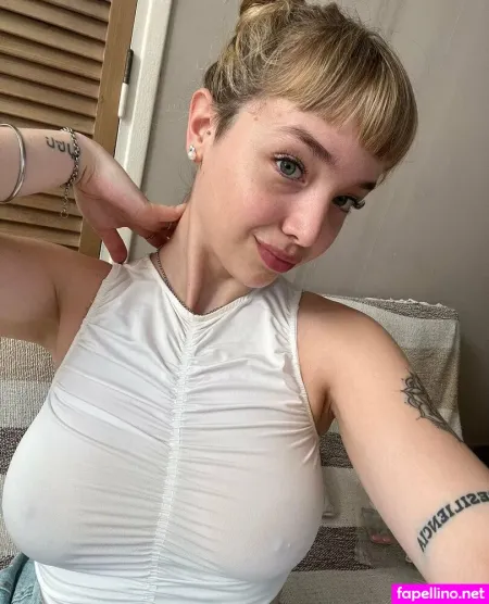 Camille Morena OnlyFans Thumbnail #obzJjR333I