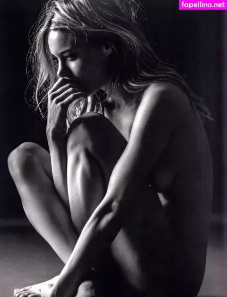 Camille Rowe OnlyFans Thumbnail #S1i3kKhKEp