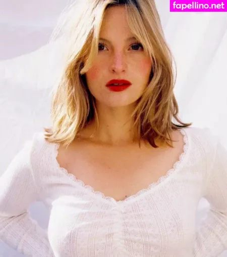 Camille Yolaine OnlyFans Thumbnail #MSBL40Nmy5