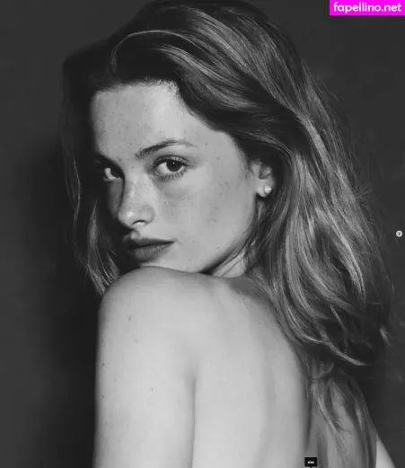 Camille Yolaine OnlyFans Thumbnail #QF3CcekjFg