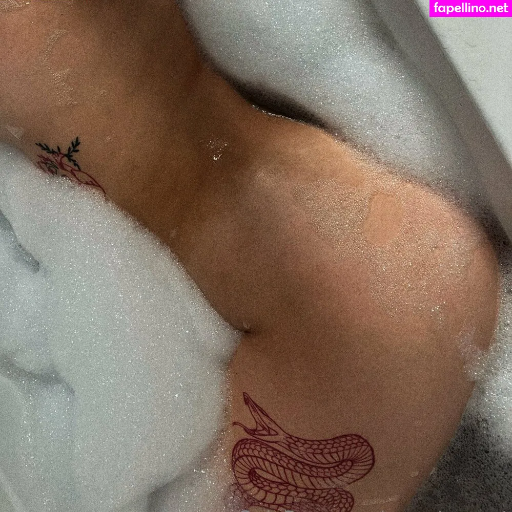 camillebrx__, camtix, secretement, secretement22 Nude Leaked OnlyFans Photo #4TKZSA7kR7