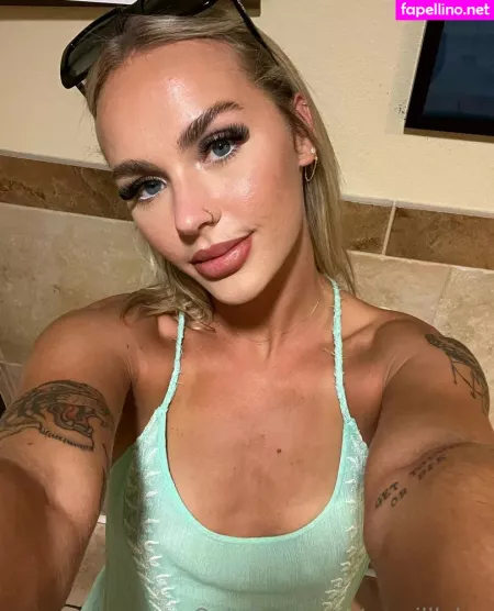 Camillleluv OnlyFans Thumbnail #RE8MYuHDZU