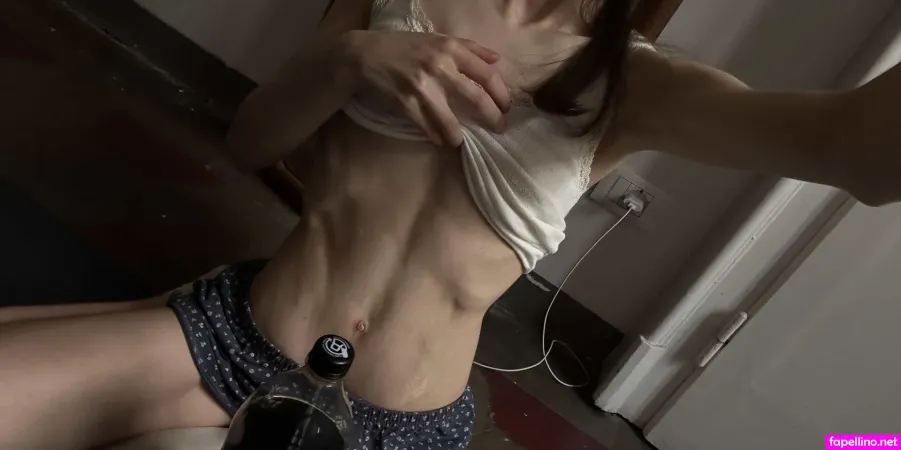 Camineko OnlyFans Thumbnail #OENEsUE1mz