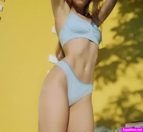 Camomilleee OnlyFans Thumbnail #2hhdoElWkT