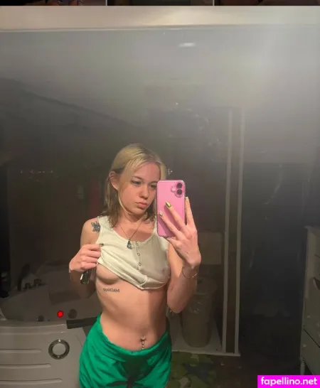 Camrynnmag OnlyFans Thumbnail #lNjInJMwZy