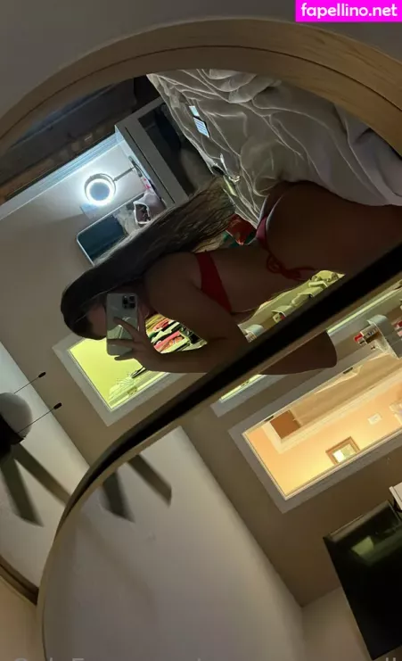Camryynrussell OnlyFans Thumbnail #u7NN4kCa4s